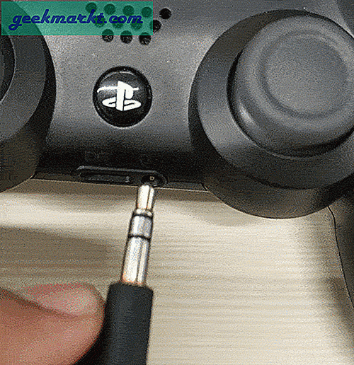 Hoe een bedrade headset op PS4 aan te sluiten