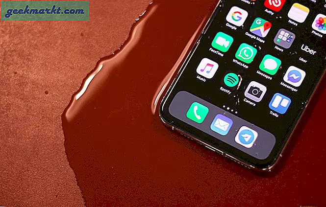 3 cách để iPhone không bị dính nước vào loa (2020)