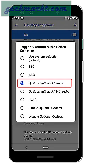 Während es unter Windows und iOS keine Möglichkeit gibt, den Bluetooth-Codec zu ändern, können Sie dies mit den verbleibenden MacOS, Android und Ubuntu tun. Hier ist wie.