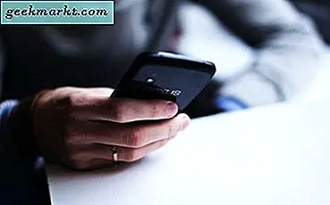 วิธีใช้ Voice to Talk & Text บน iPhone และ Android