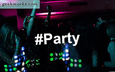 Bachelorette Party Hashtags för din stora natt ute